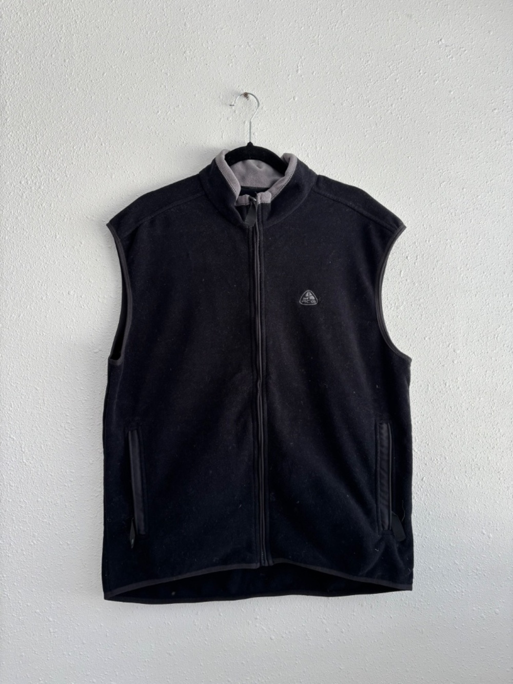 Nike ACG Therma-FIT Vintage Black Fleece Full Zip Layer Vest - Size XL